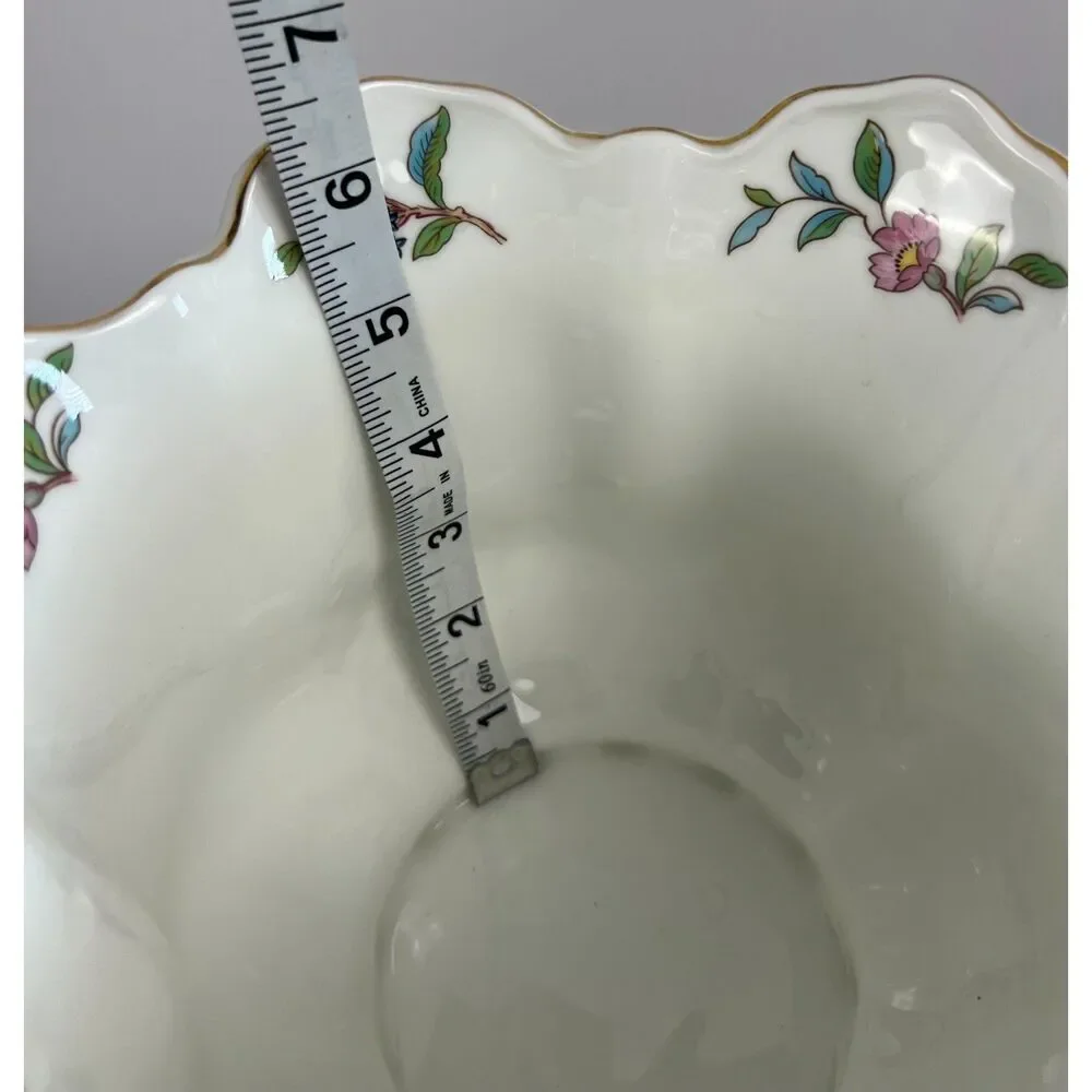 Vintage Aynsley Pembroke Victorian Cachepot Fine English Bone China  Jardiniere